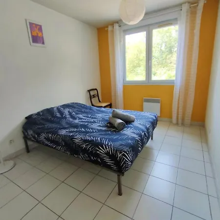 Apartment F3 63m2, Piscine, Terrasse, Parking, 20 Min Plages Montpellier