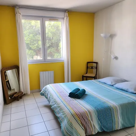 Apartment F3 63m2, Piscine, Terrasse, Parking, 20 Min Plages Montpellier